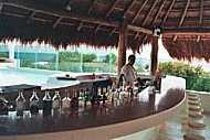 Desire Cancun Jacuzzi Bar